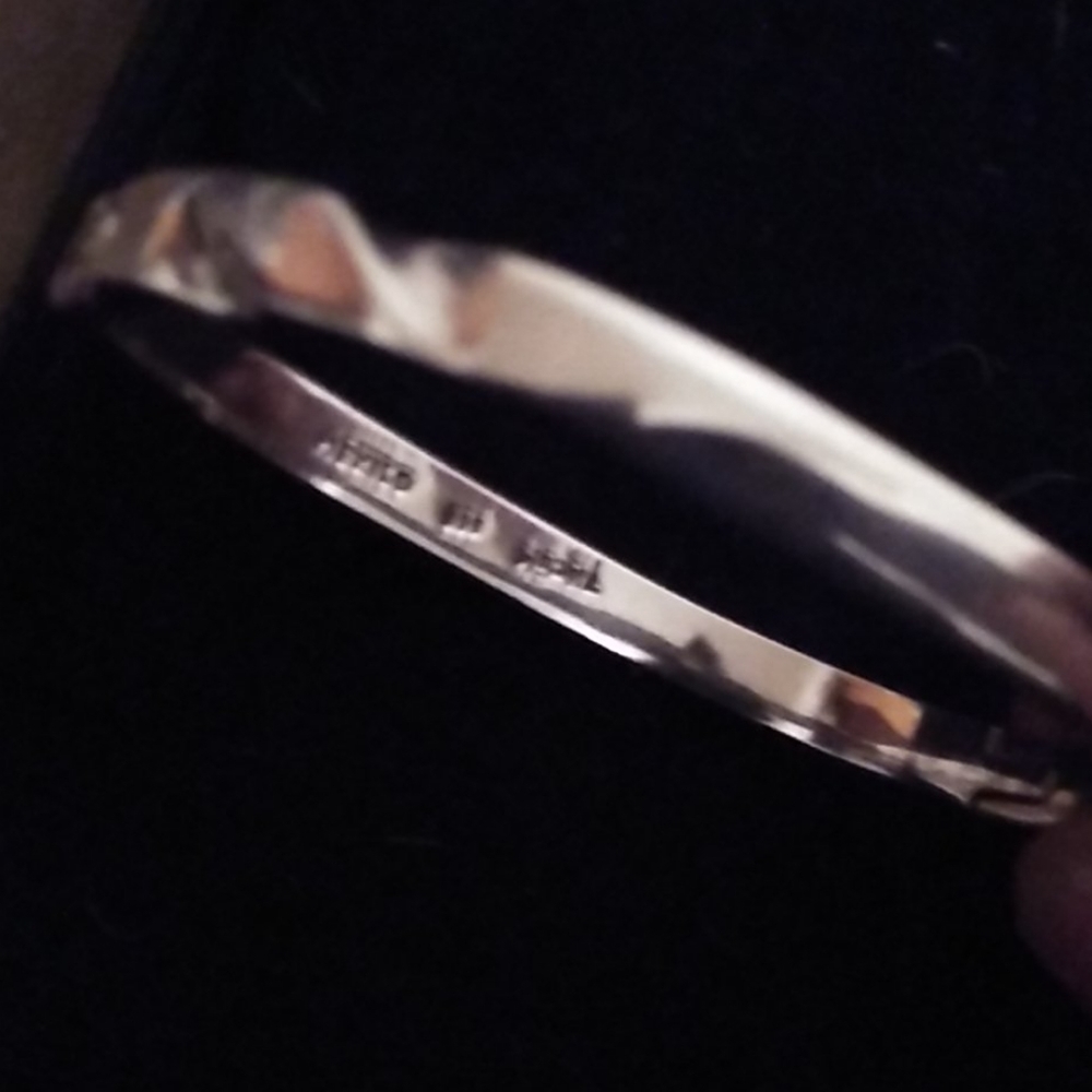 "LOVE BRACELET"